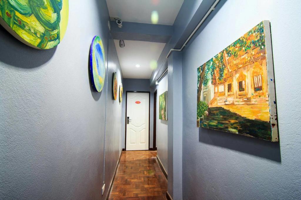 Serene Hostel Nimman เชียงใหม่ ภายนอก รูปภาพ